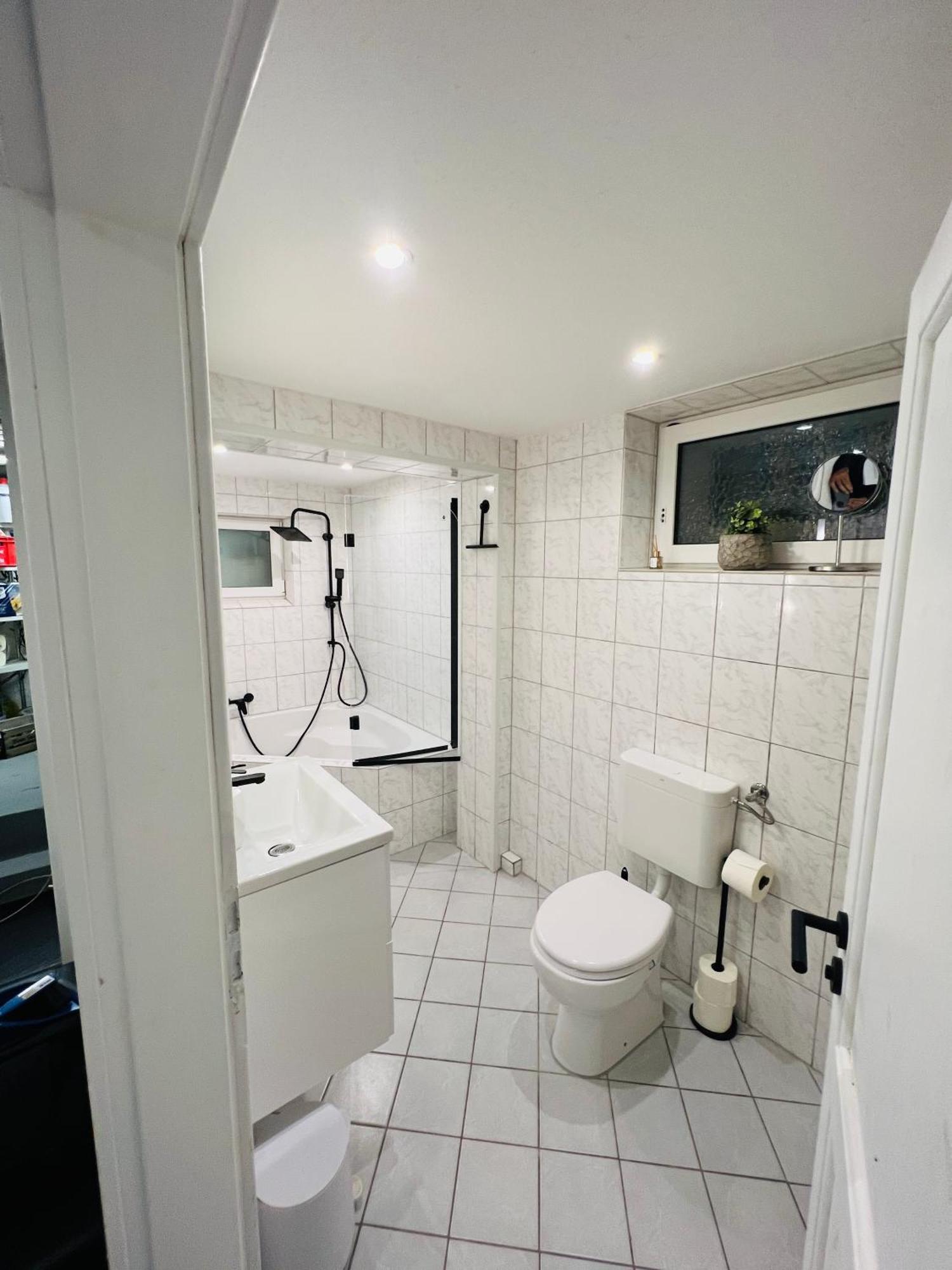 Souterrain 2 Zimmer Wohnung Freiburg Seepark 外观 照片